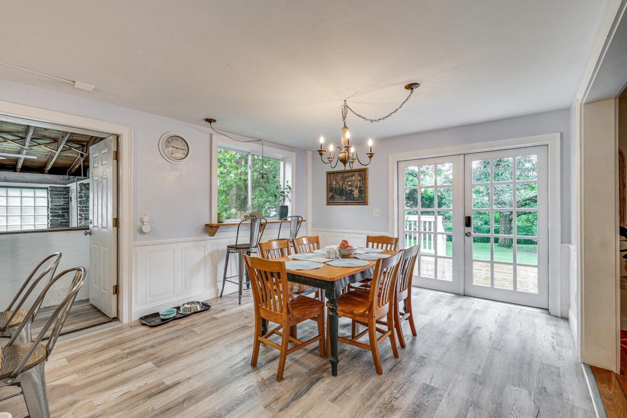 Quintessential New England Home With Patio And Grill! Putnam ภายนอก รูปภาพ